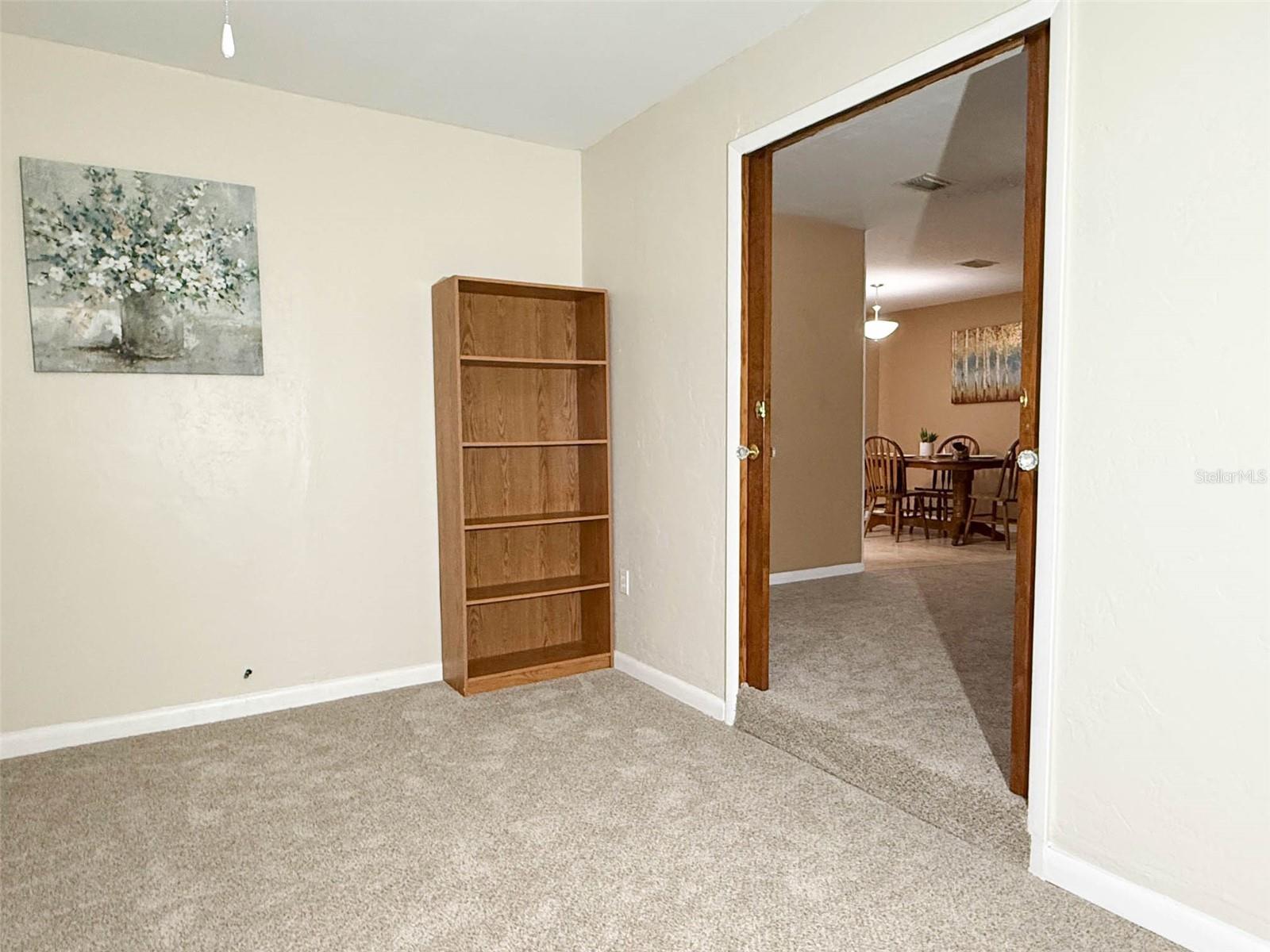 LAKE BREEZE ESTATES - Residential