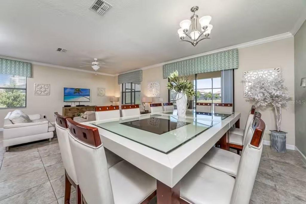 Photo of 9043 Shadow Mountain Street, Davenport, FL 33896 (MLS # O6385097)