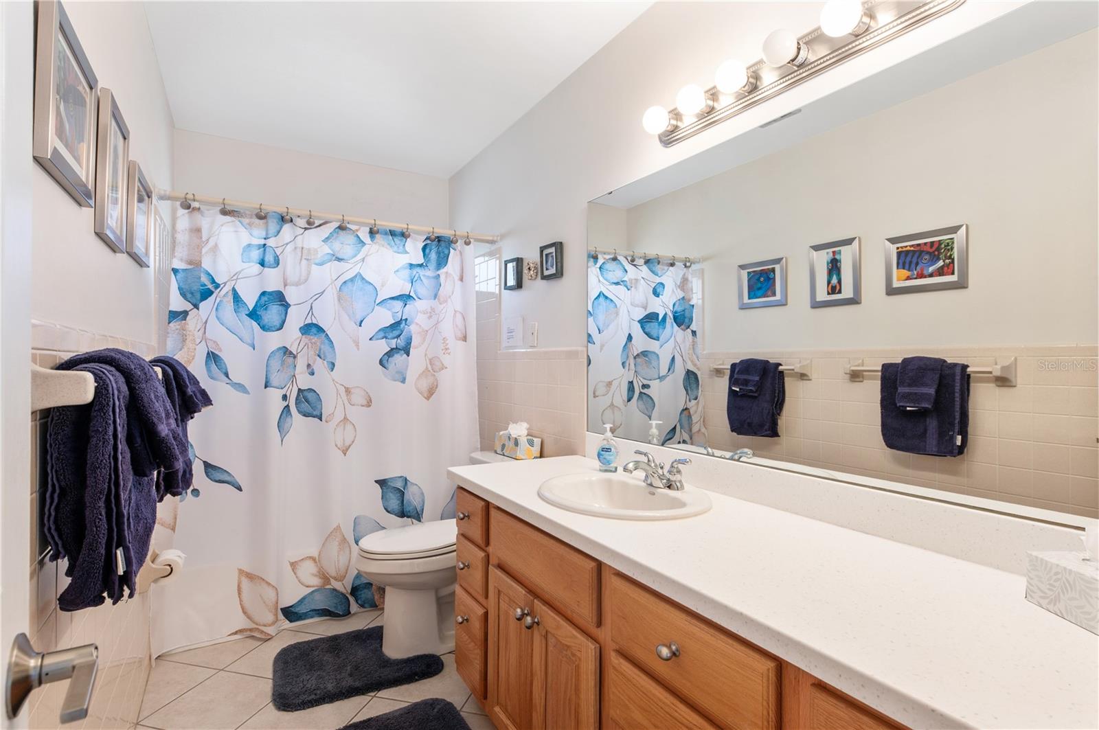 PROVINCIAL GARDENS - Residential Lease