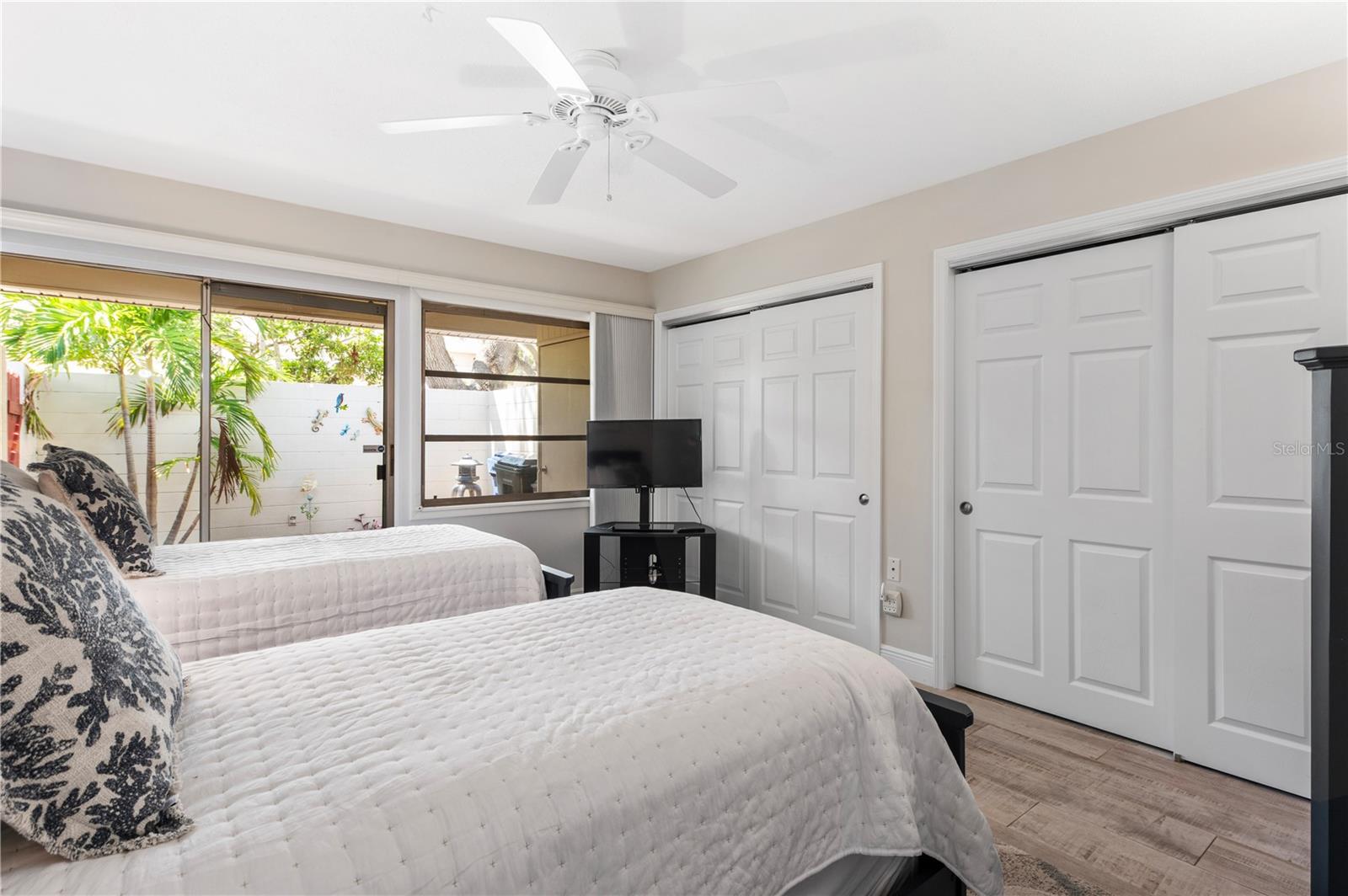 PROVINCIAL GARDENS - Residential Lease