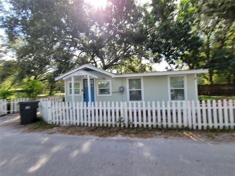 A home in TAMPA