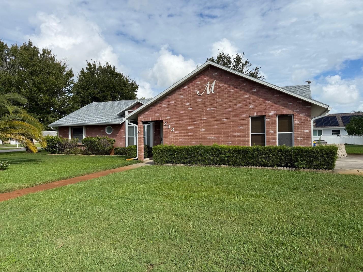 333 PINE BREEZE DRIVE
