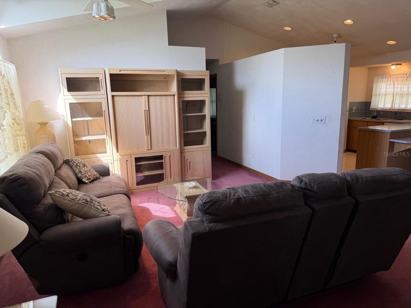 333 PINE BREEZE DRIVE