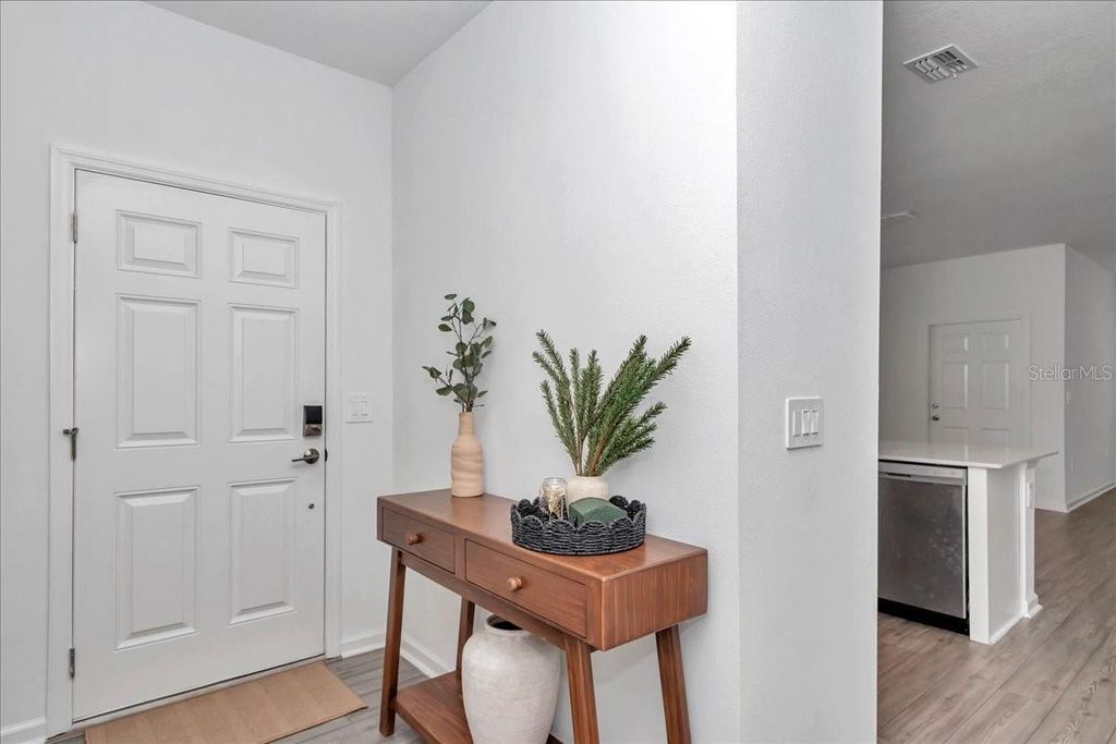 Photo of 4947 SW 81st Loop, Ocala, FL 34476 (MLS # TB8462151)