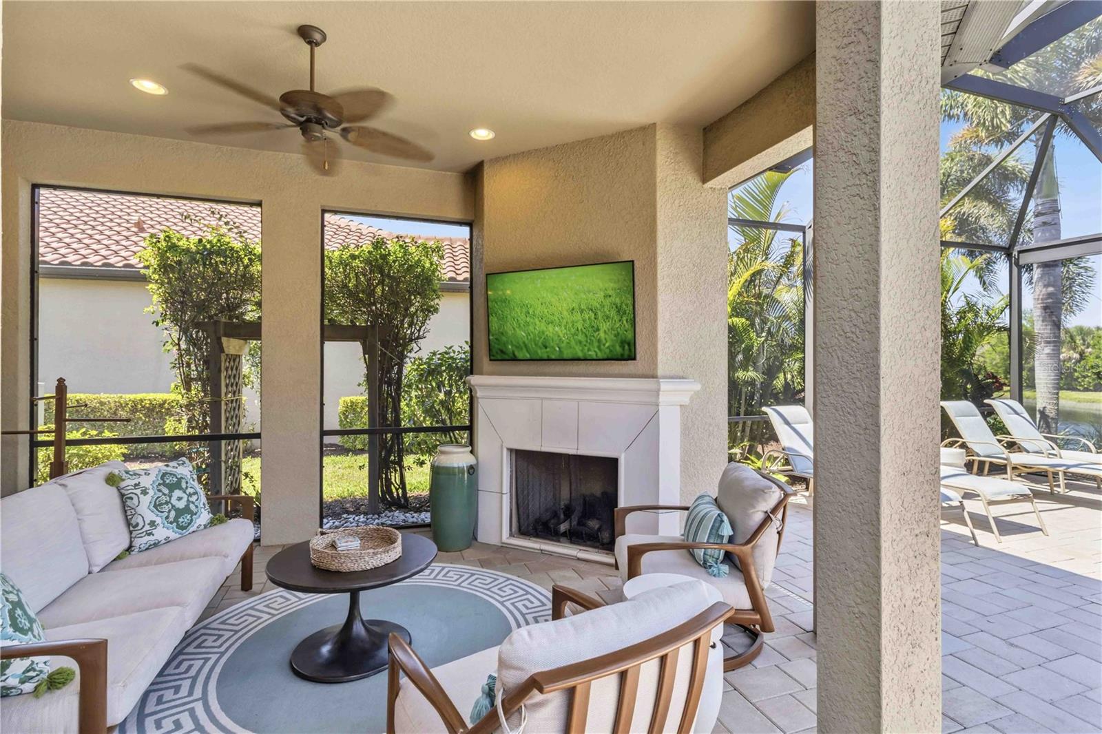 BAYSIDE - Residential