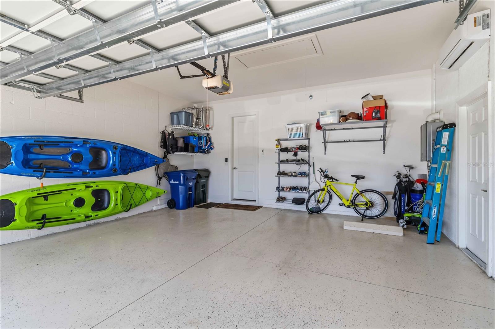 BAYSIDE - Residential