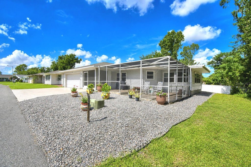 Photo of 4789 Squire Hollow Drive, Lakeland, FL 33811 (MLS # L4963766)
