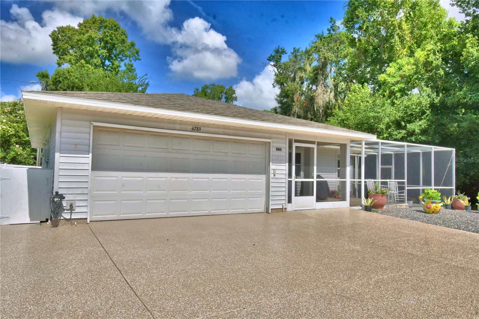 4789 SQUIRE HOLLOW DRIVE