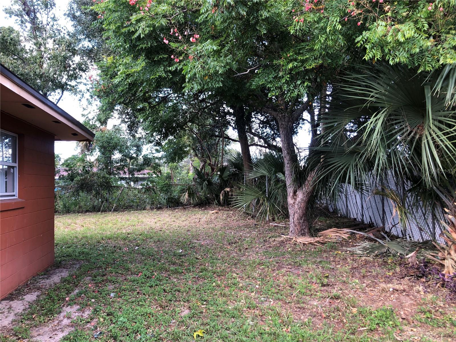 BEL-AIRE WOODS 8TH ADD - Residential Lease