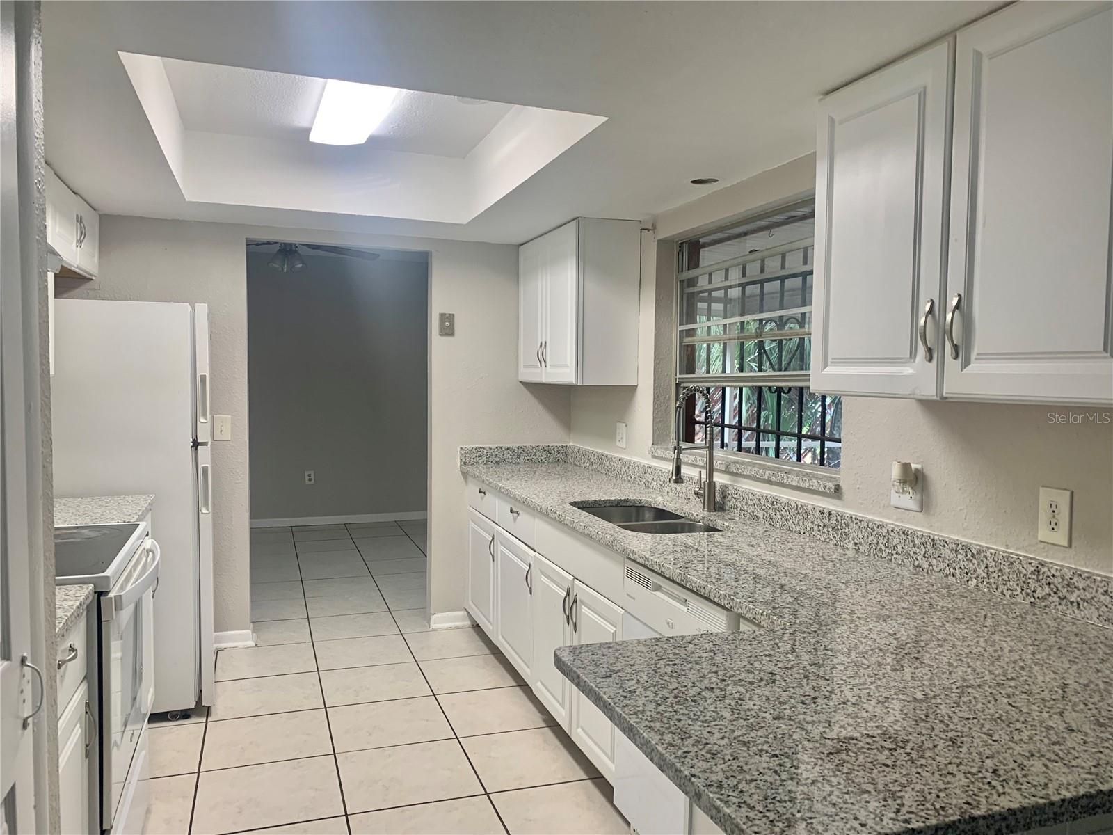 BEL-AIRE WOODS 8TH ADD - Residential Lease