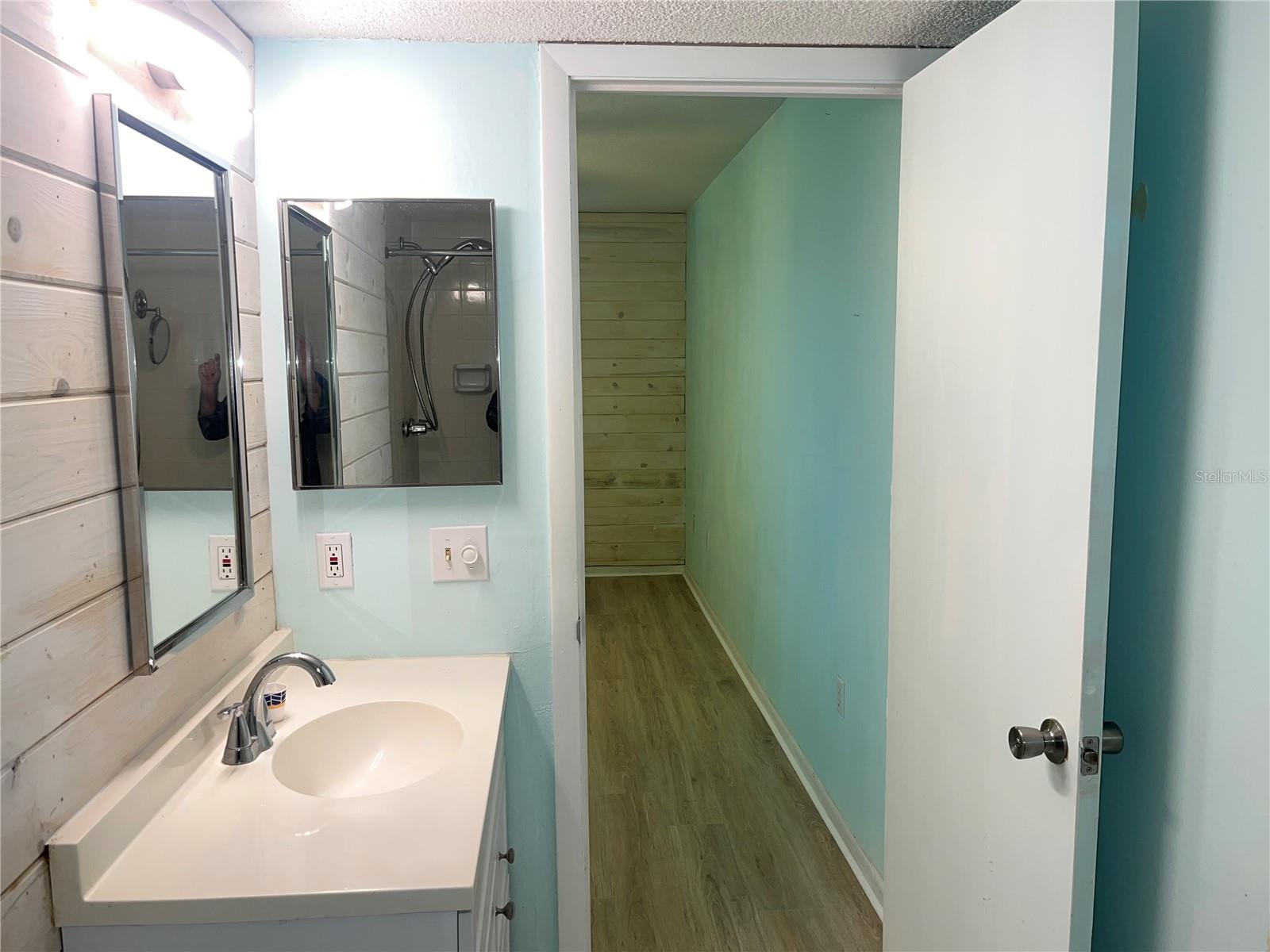 PATRICIAN OAKS - Residential Lease