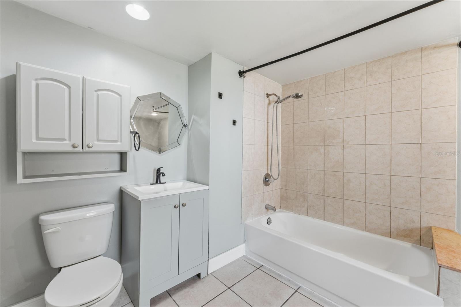 HIGHLAND ACRES - Residential