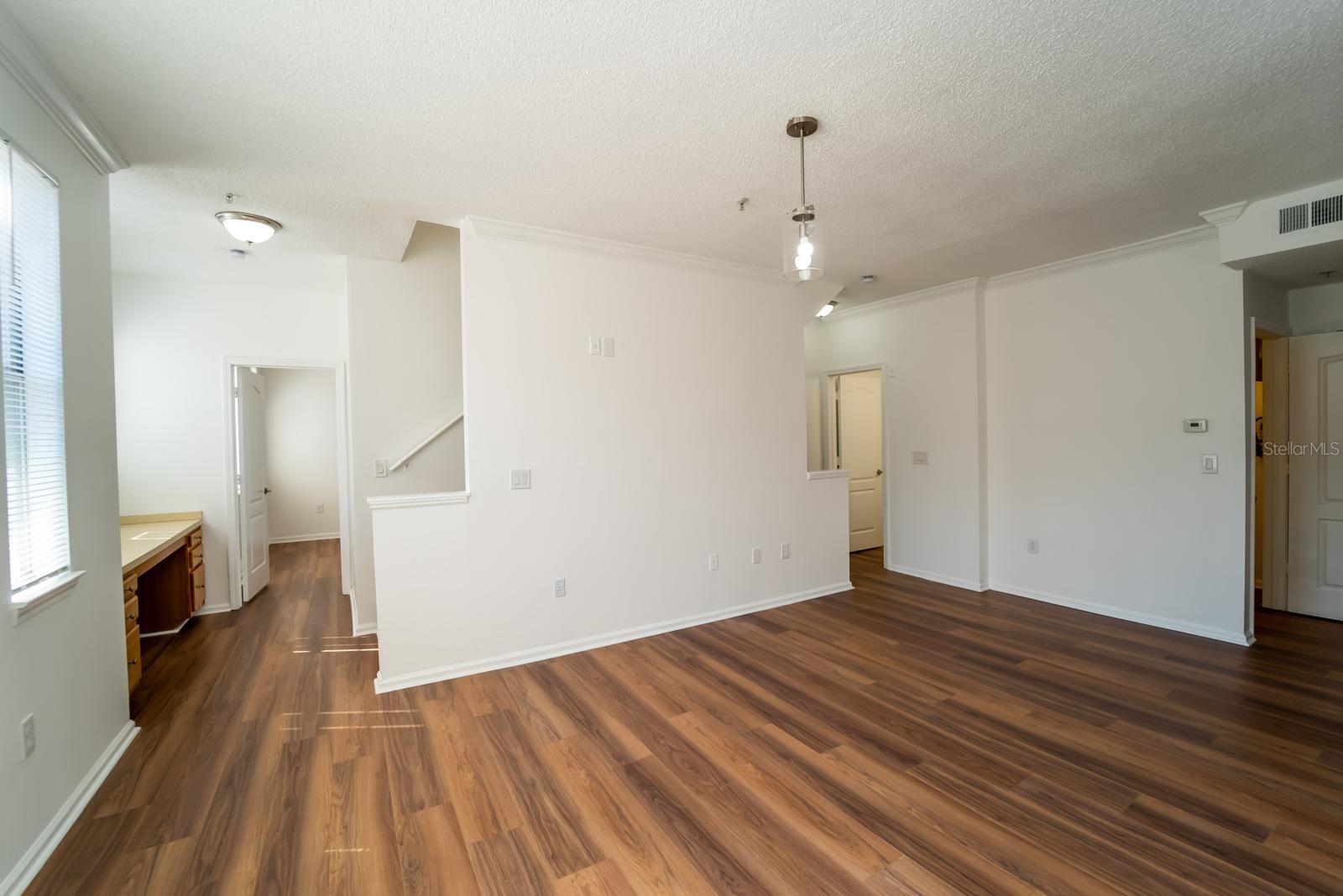 VILLANOVA/HUNTERS CRK - Residential