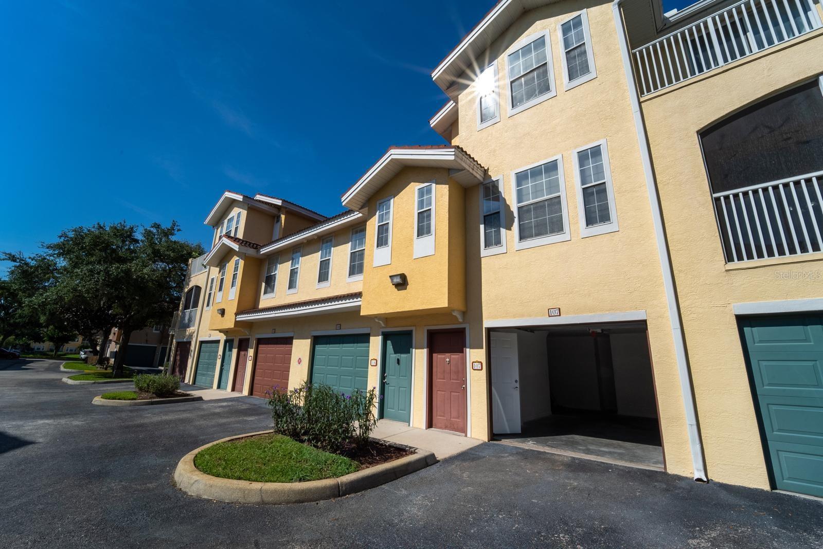 VILLANOVA/HUNTERS CRK - Residential