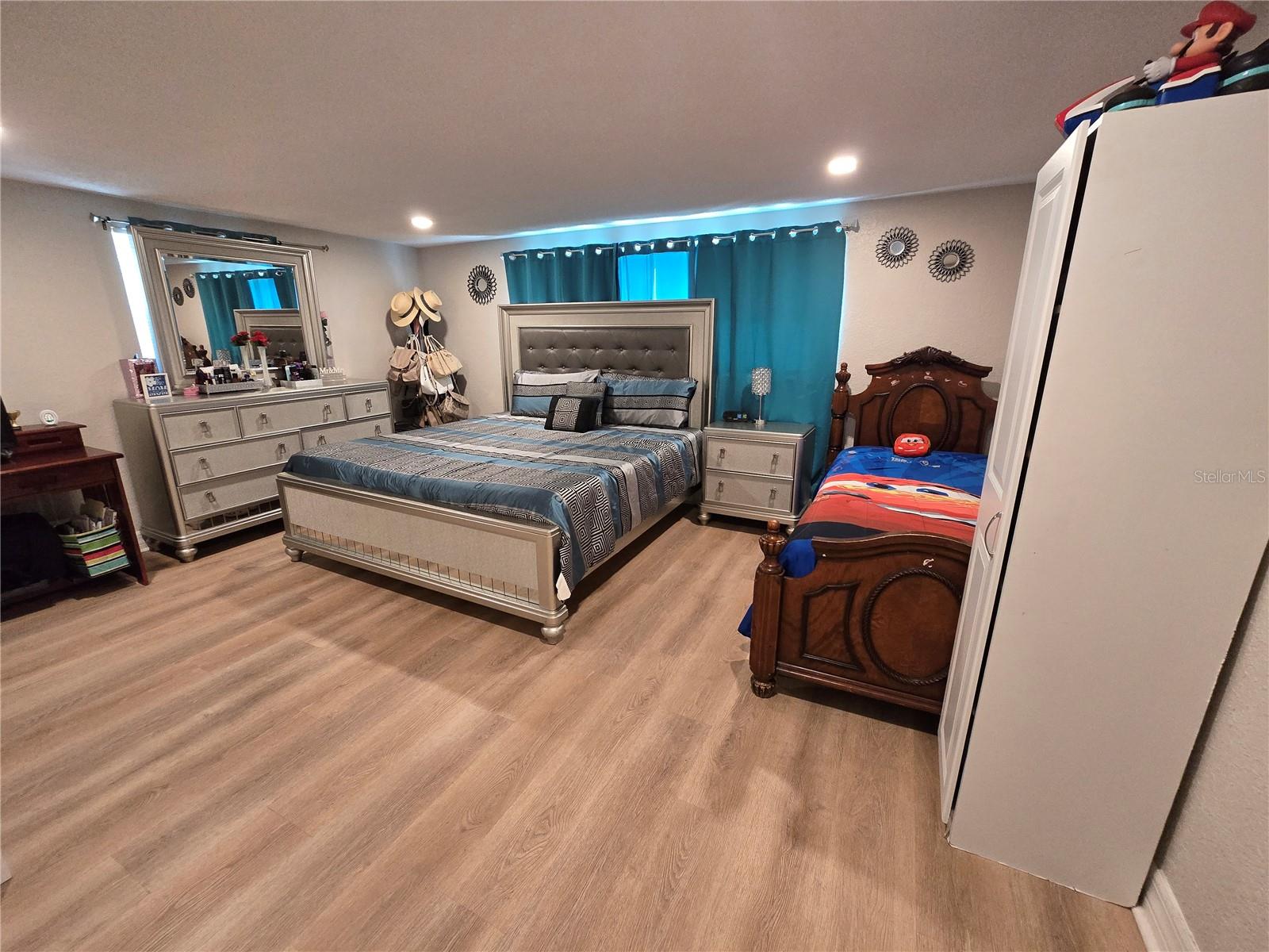 GULF HIGHLANDS - Residential