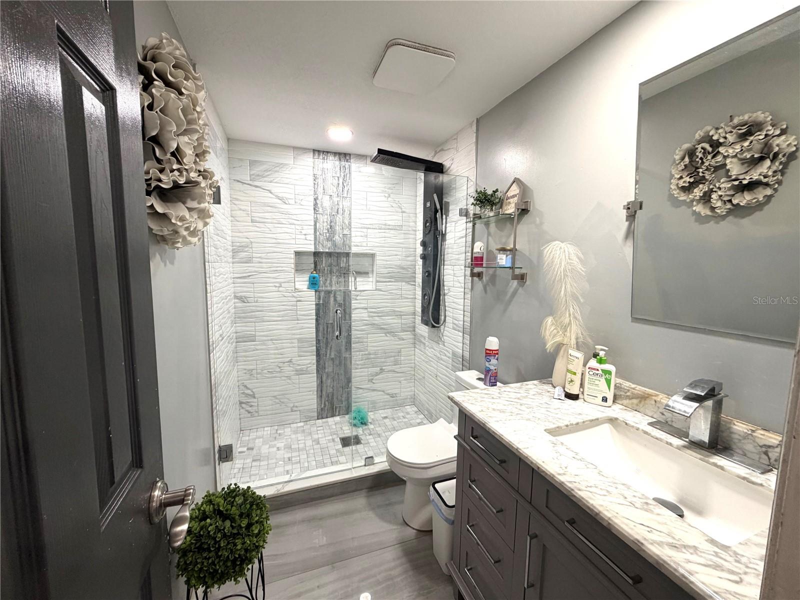 NORTHDALE SEC B UNIT 6 - Residential