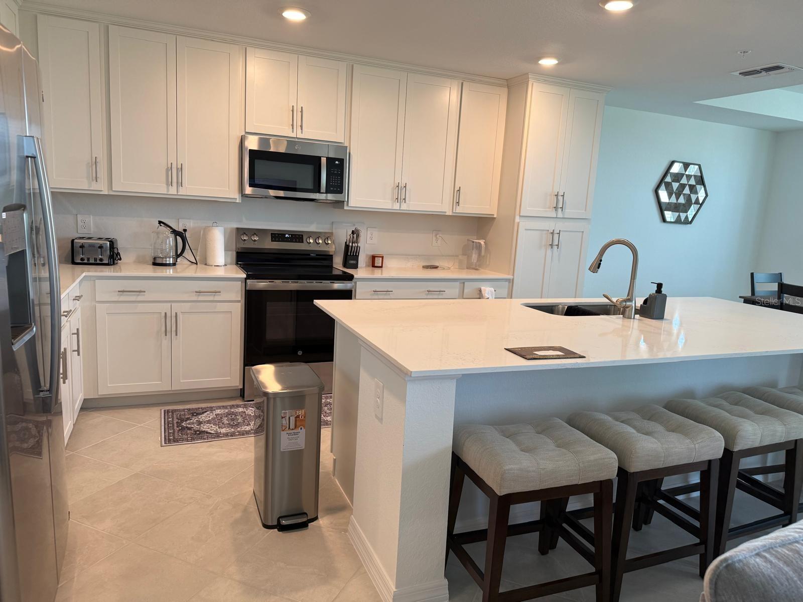 8797 - TERRACE III AT WELLEN PARK - Residential