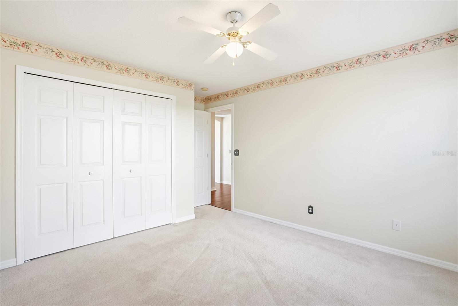 VINEYARD ESTATES SUB - Residential