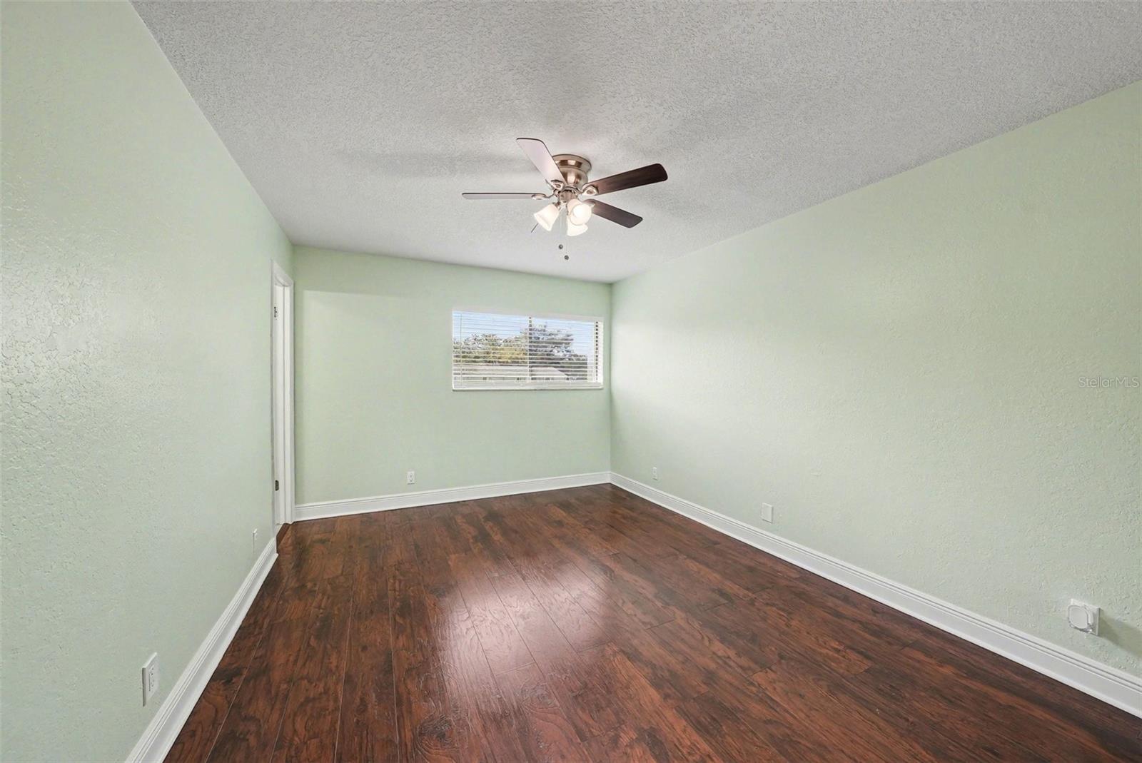 MEADOWOOD CONDO VILLAGE THREE - Residential