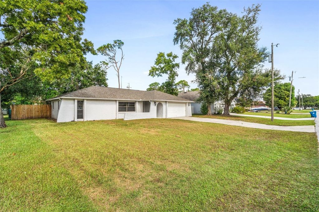 Photo of 1239 Van Dale Avenue, Spring Hill, FL 34608 (MLS # W7879339)