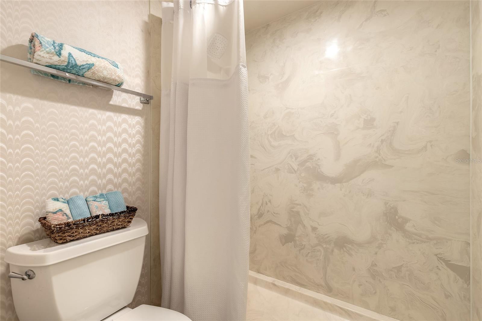 OCEAN 02 CONDO - Residential