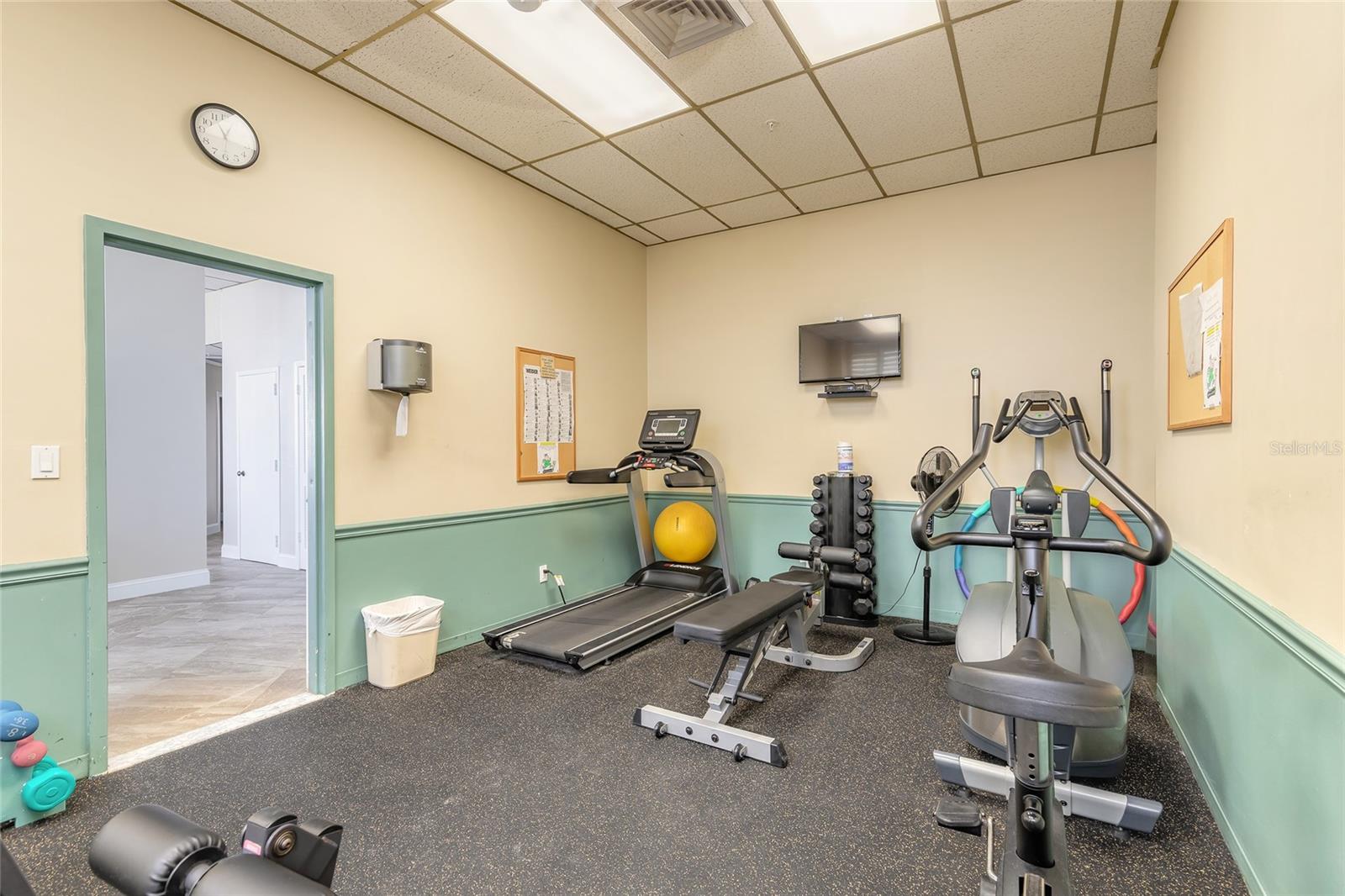 OCEAN 02 CONDO - Residential