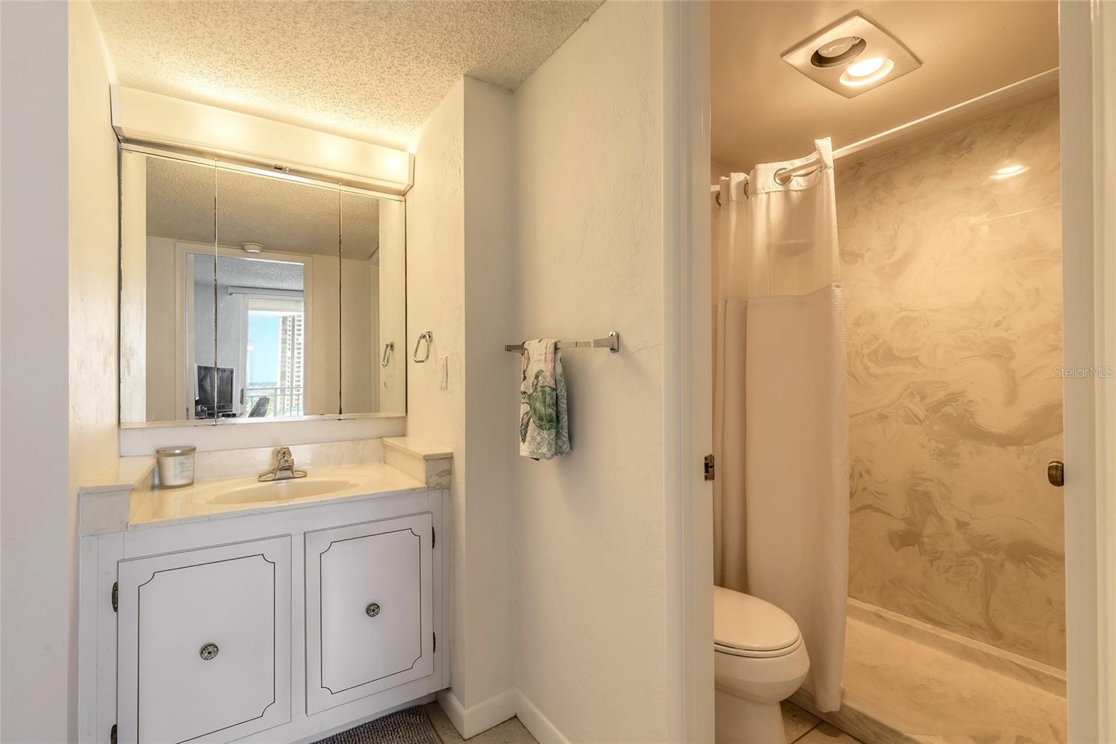 OCEAN 02 CONDO - Residential