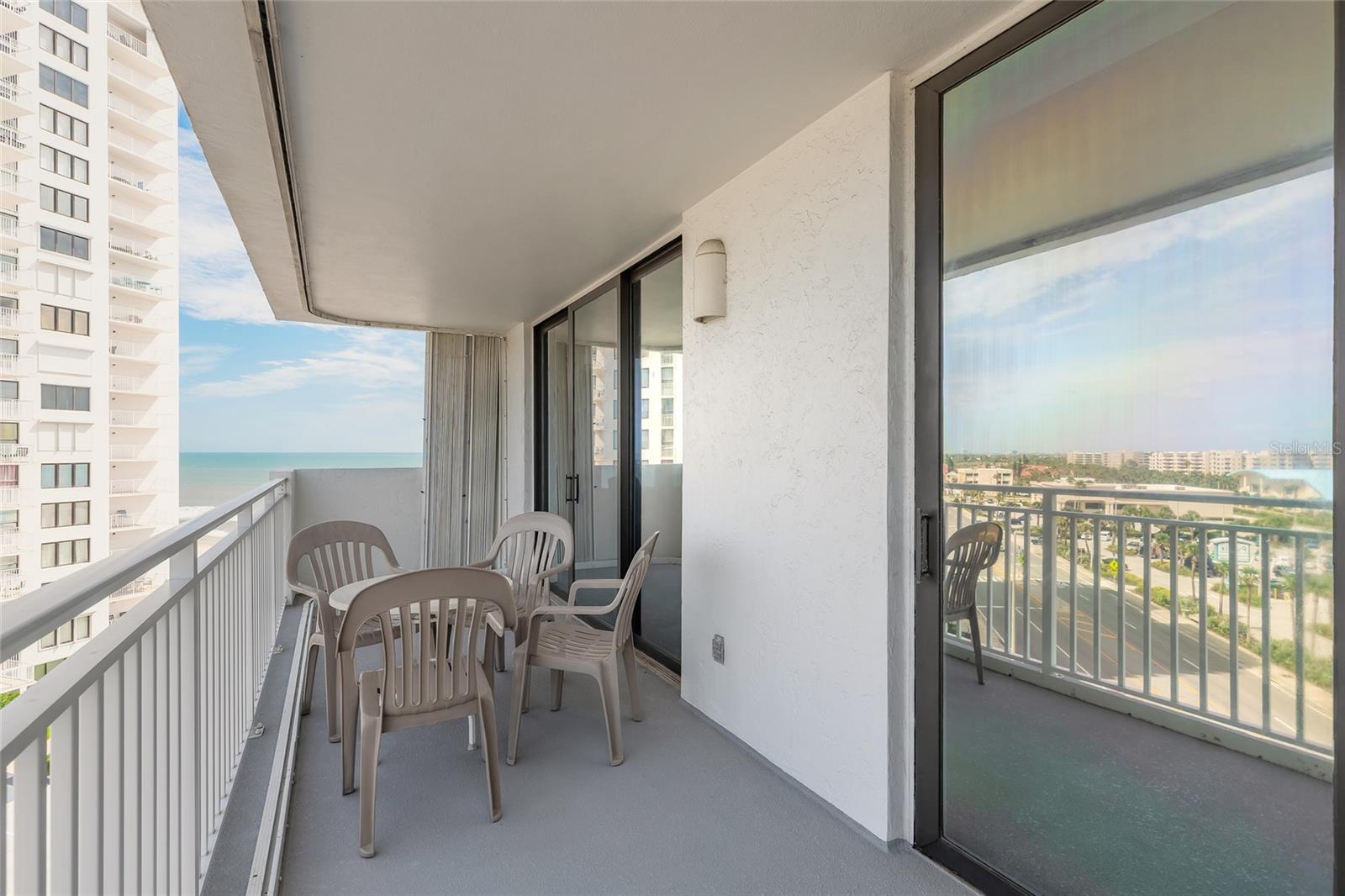 OCEAN 02 CONDO - Residential