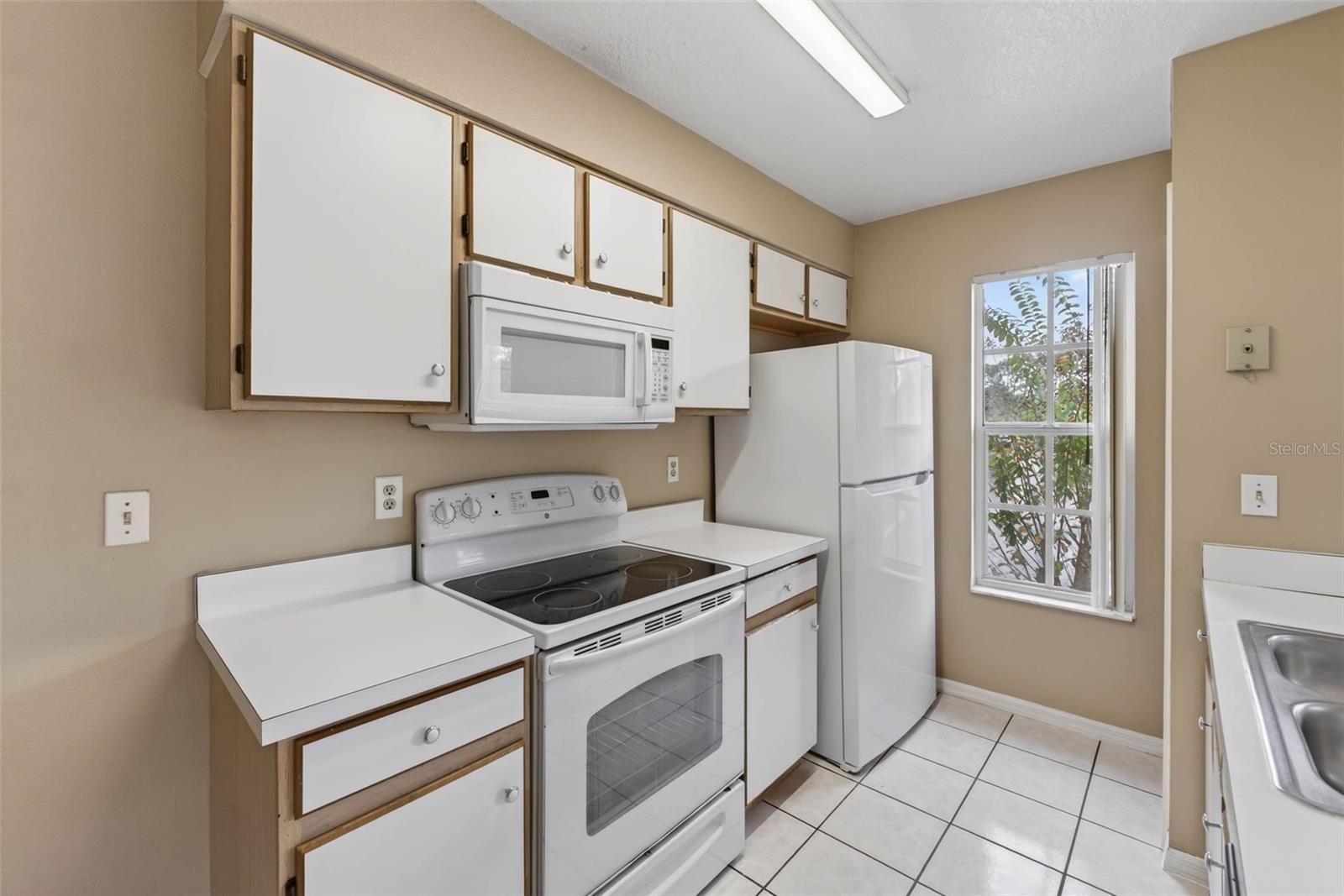 ROYAL PALM BAY CONDO - Residential