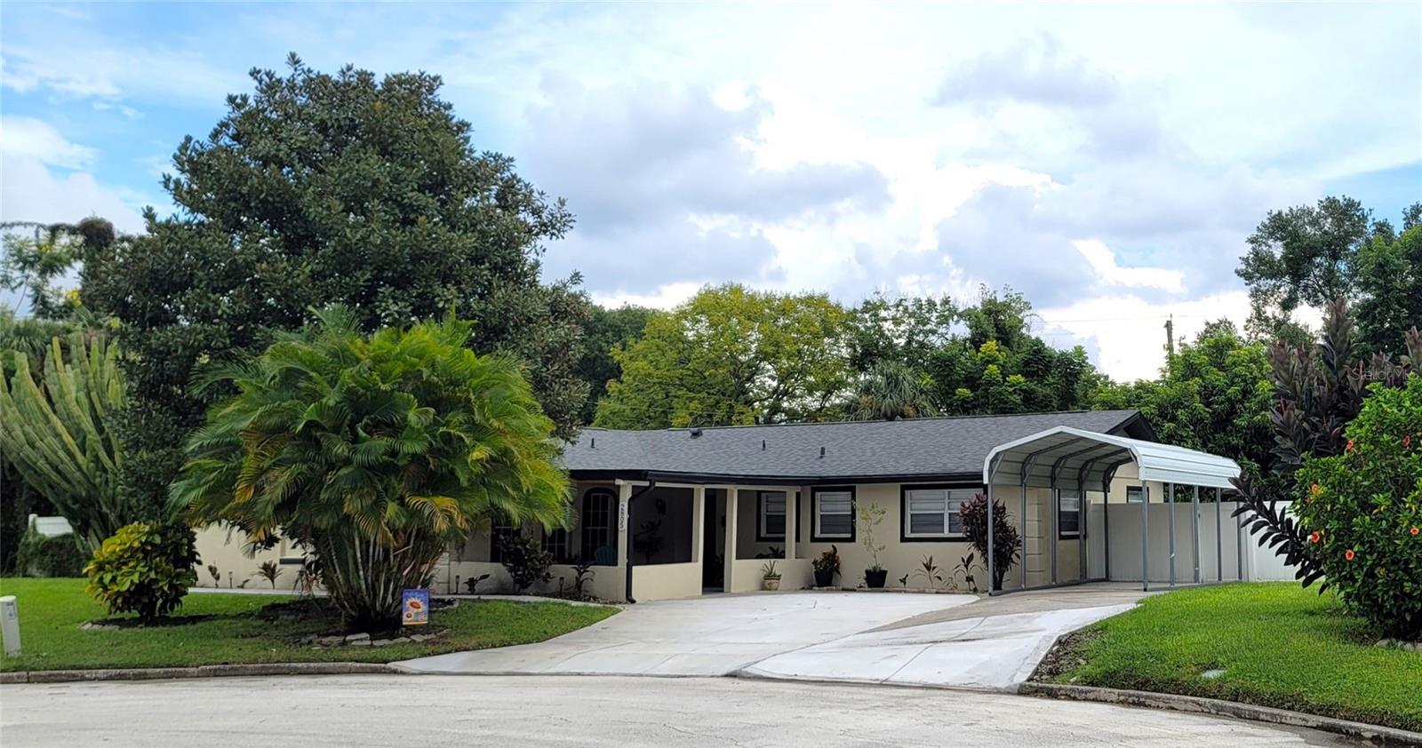 ISLE CATALINA - Residential Lease