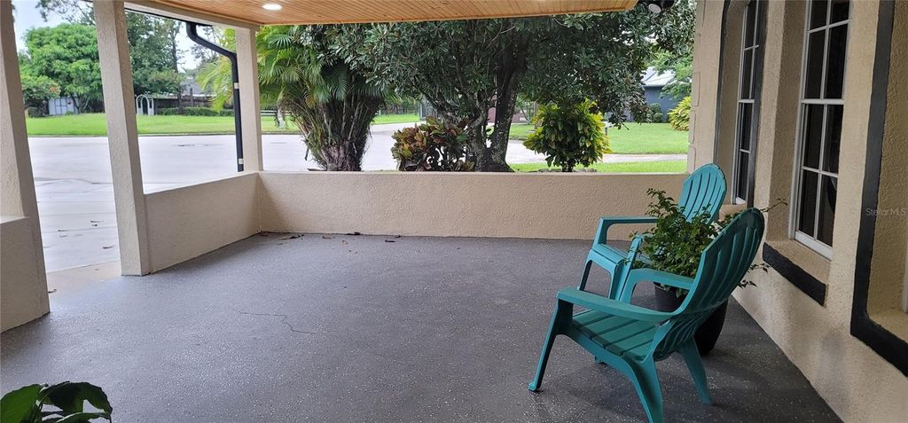 Photo of 2805 Gulfstream Court, Orlando, FL 32805 (MLS # O6343536)