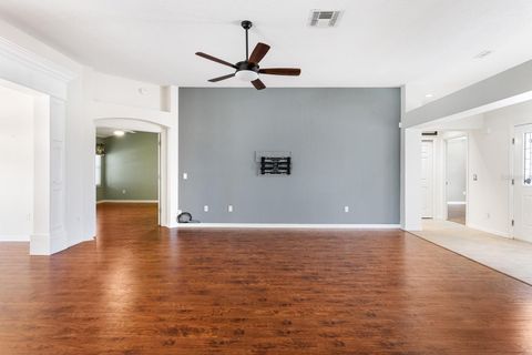 Tiny photo for 602 Juanita Court, The Villages, FL 32159 (MLS # G5105910)
