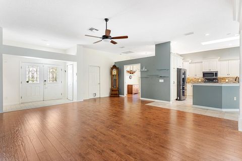 Tiny photo for 602 Juanita Court, The Villages, FL 32159 (MLS # G5105910)