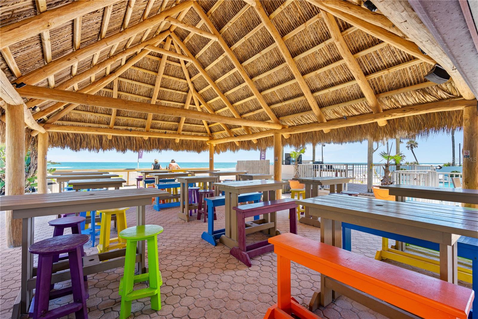 FOUNTAIN BEACH RESORT - Residential