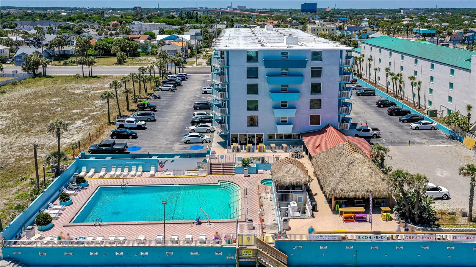 FOUNTAIN BEACH RESORT - Residential