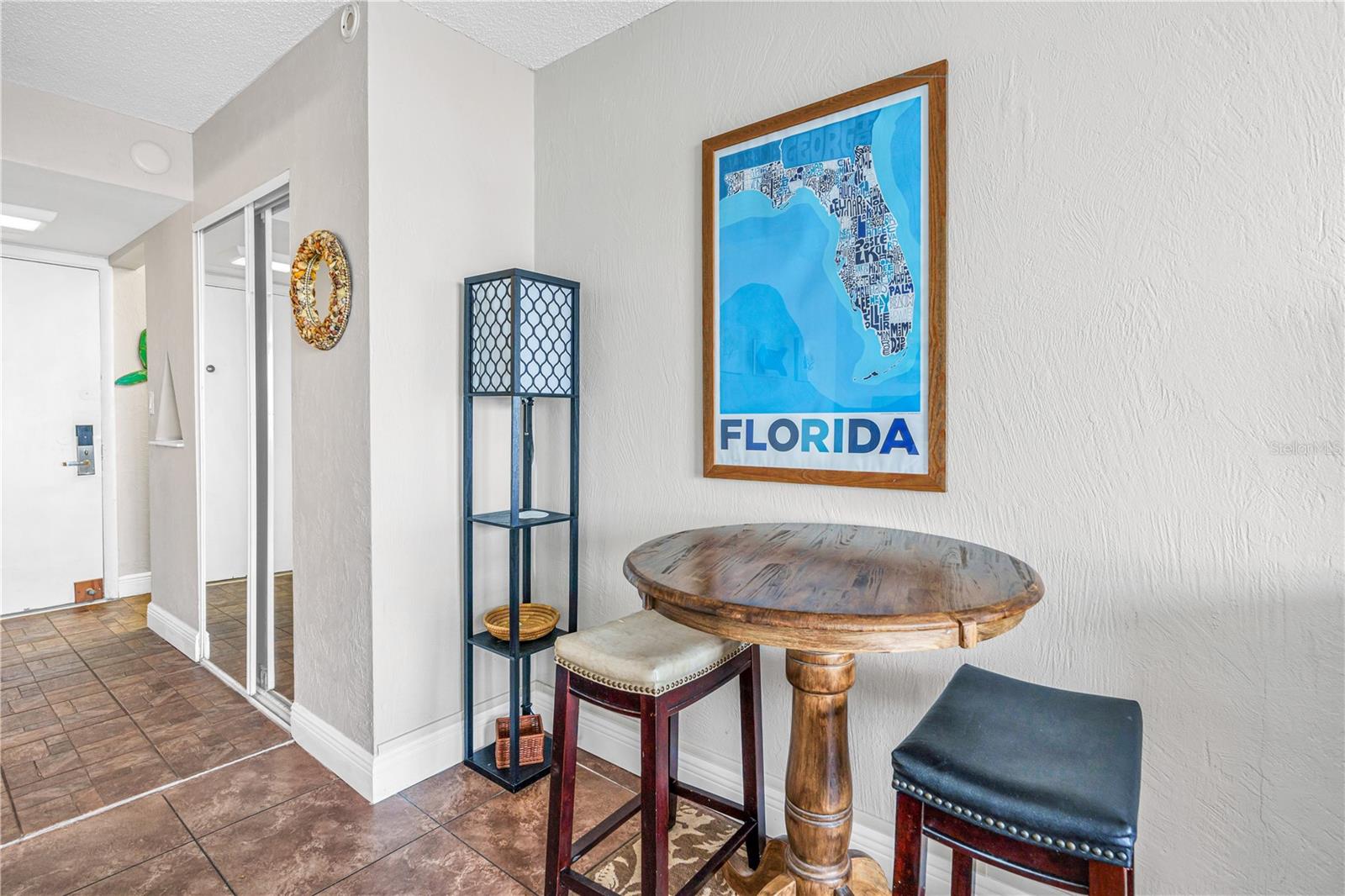 FOUNTAIN BEACH RESORT - Residential