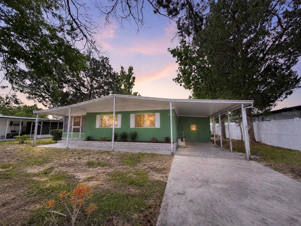 Photo of 9330 Salisbury Drive, Brooksville, FL 34613 (MLS # N6146267)