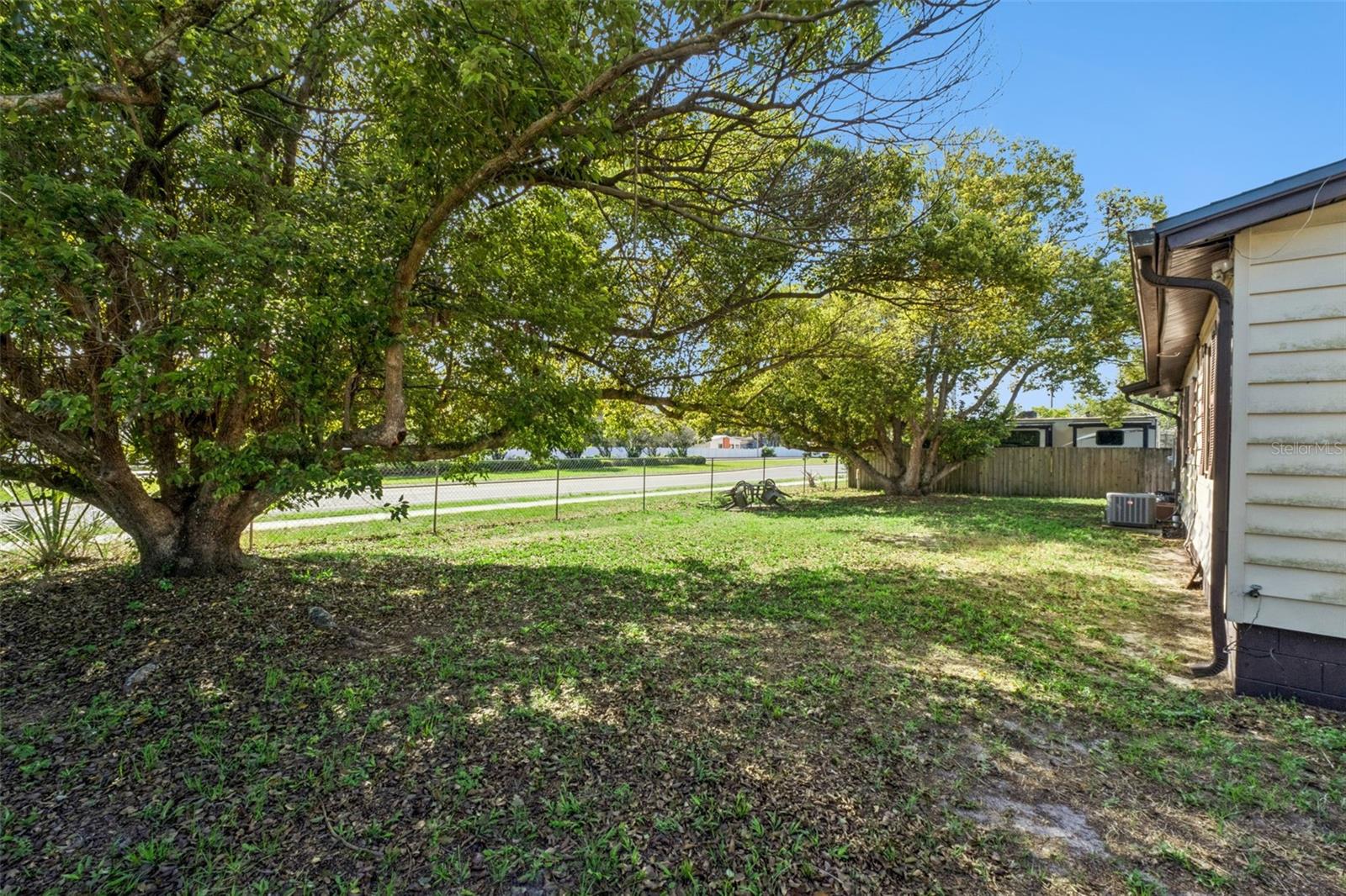 COLONNADES 3RD SEC - Residential