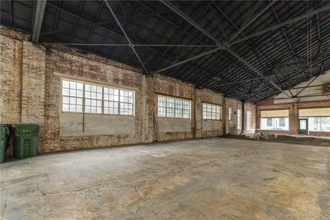Tiny photo for 113 N 7th Street, Leesburg, FL 34748 (MLS # G5119298)