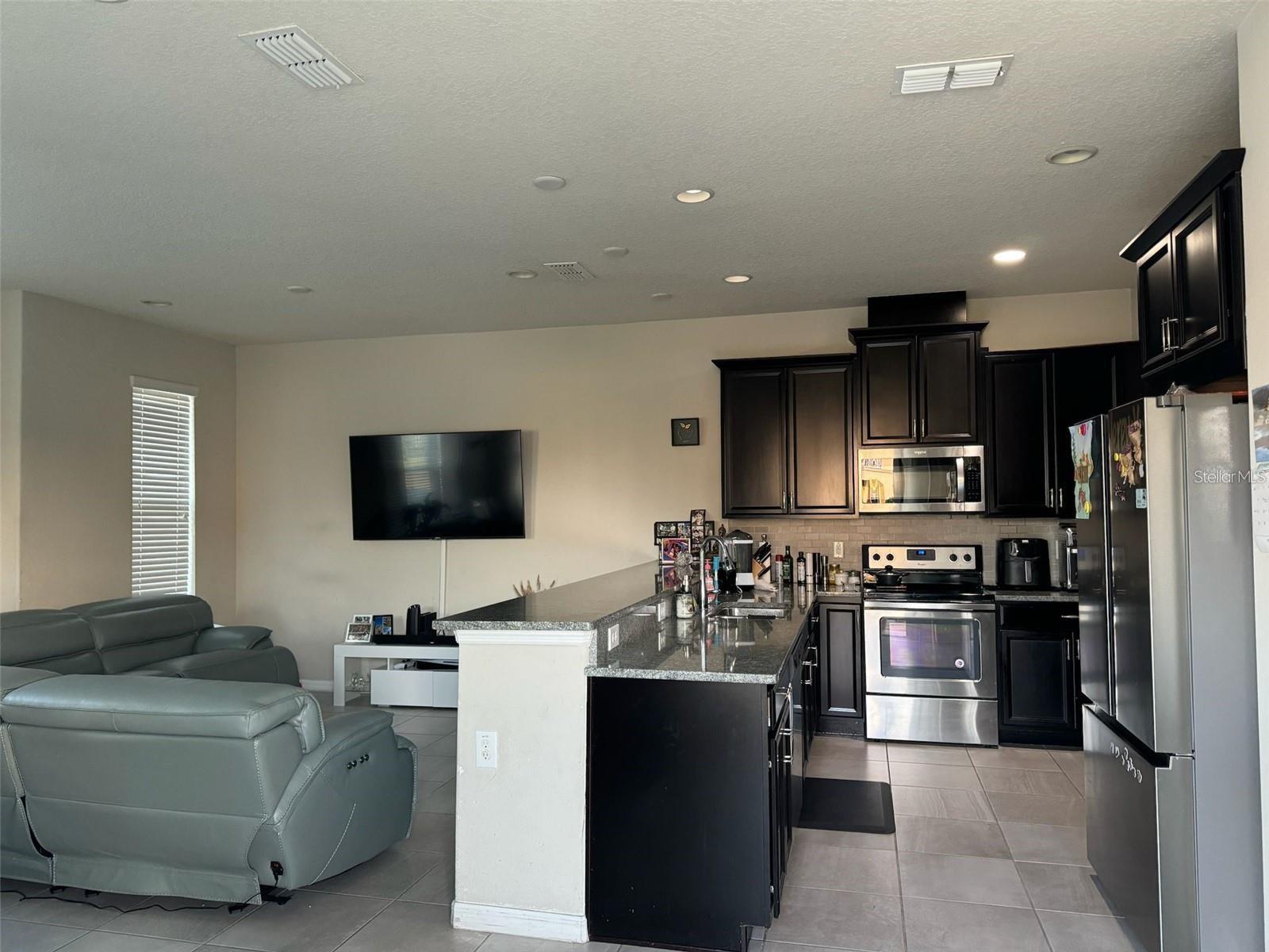 TAPESTRY PH 2 - Residential