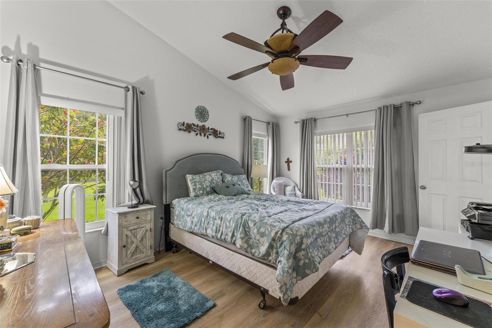 HAINES LAKE ESTATES - Residential