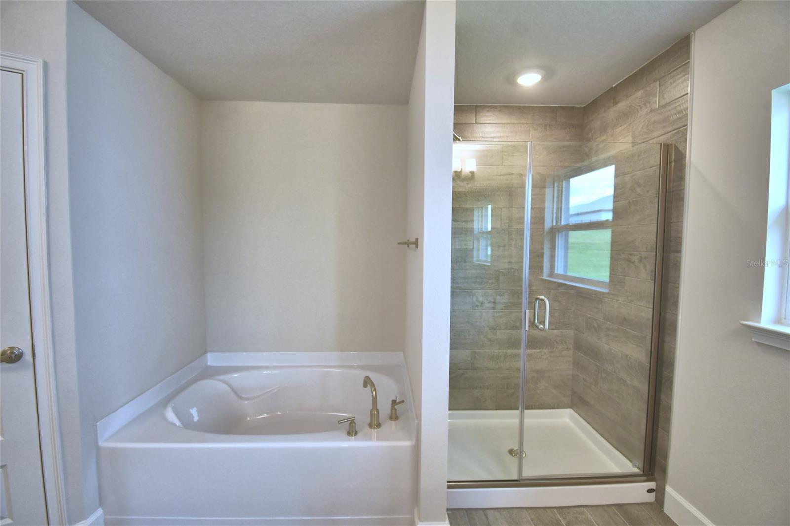 LAKE JULIANA ESTATES - Residential