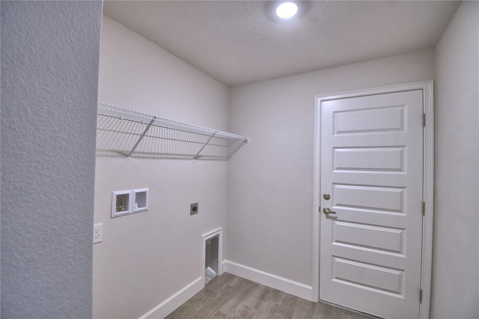 LAKE JULIANA ESTATES - Residential