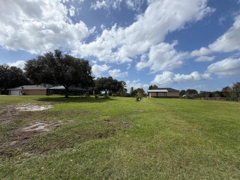 Tiny photo for 20765 SW 36th Street, Dunnellon, FL 34431 (MLS # OM734735)