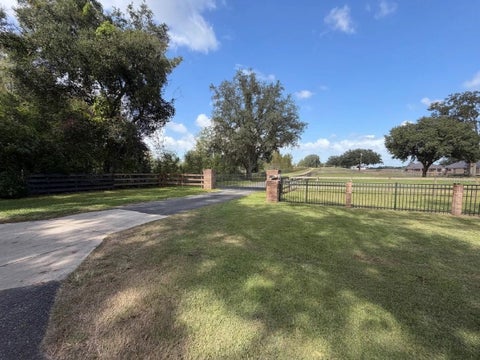 Tiny photo for 20765 SW 36th Street, Dunnellon, FL 34431 (MLS # OM734735)