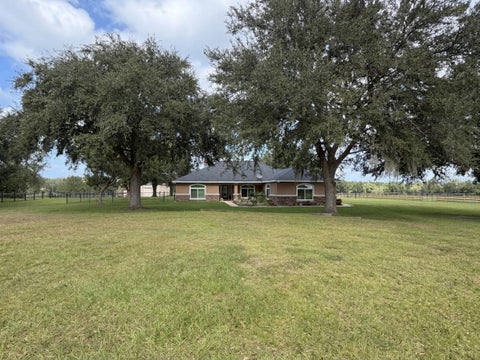 Tiny photo for 20765 SW 36th Street, Dunnellon, FL 34431 (MLS # OM734735)