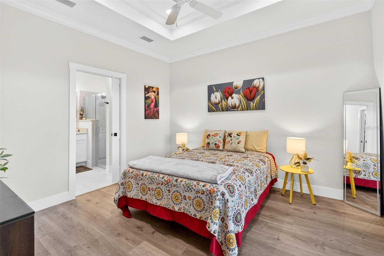 LAKESIDE - Residential