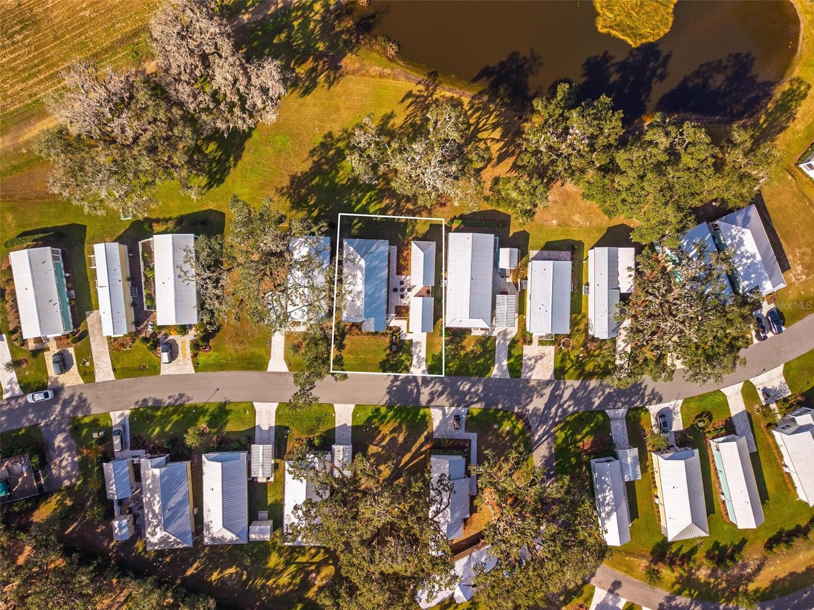 LAKESIDE - Residential