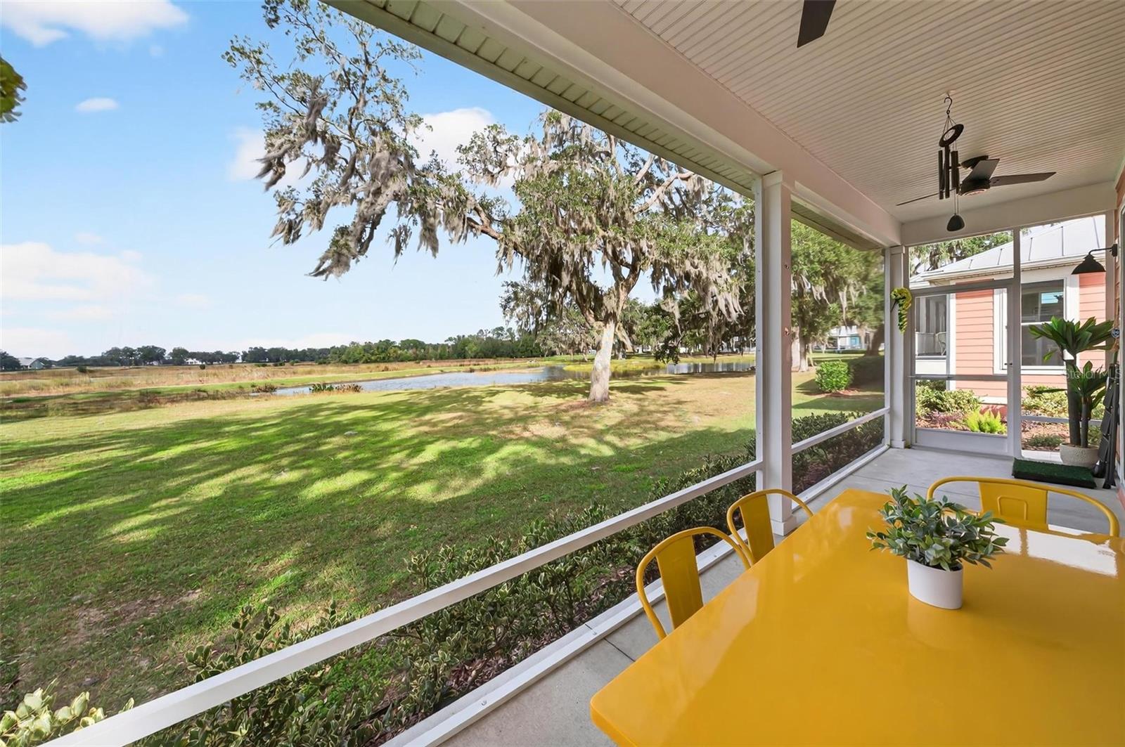 LAKESIDE - Residential