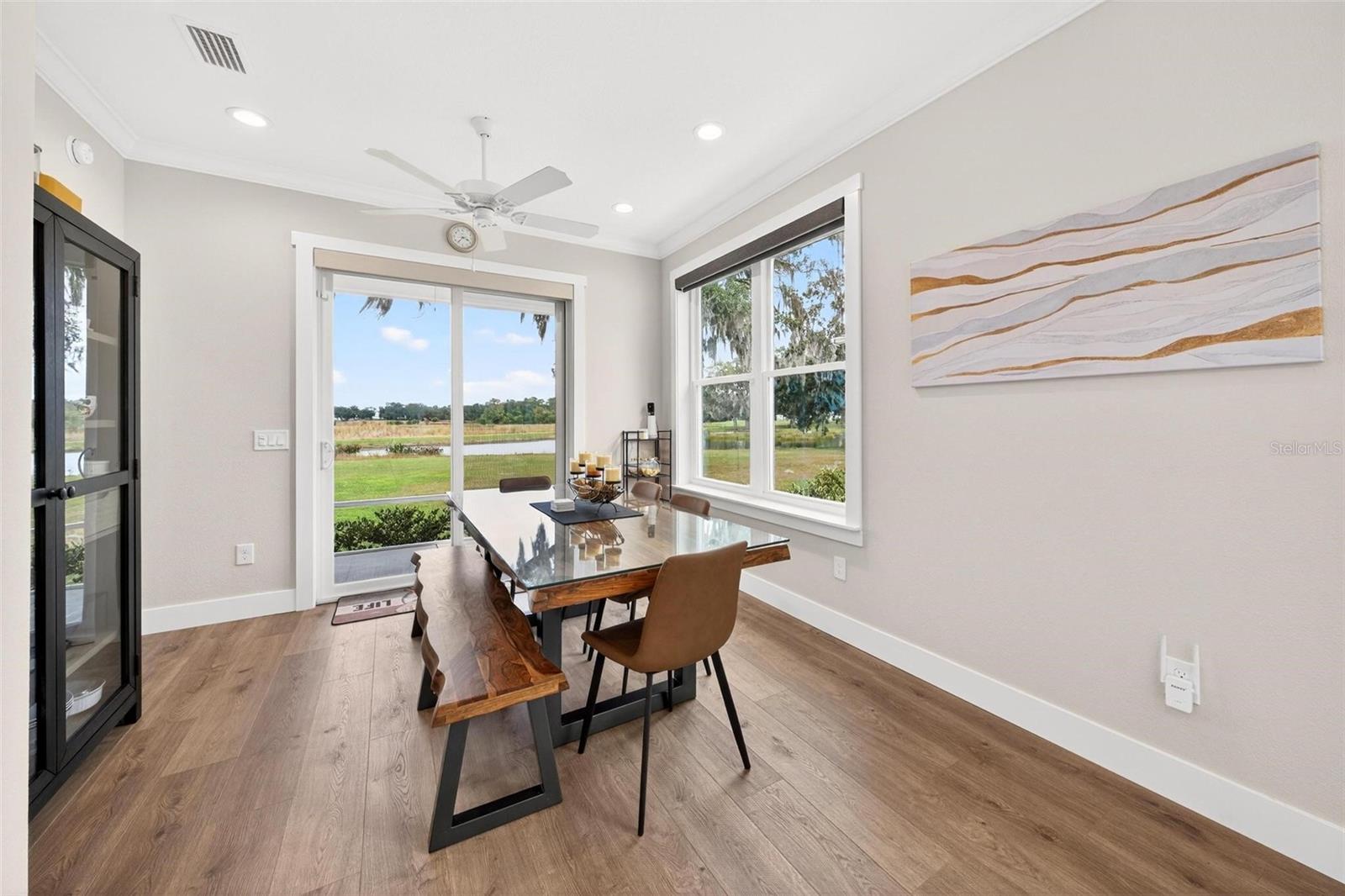 LAKESIDE - Residential